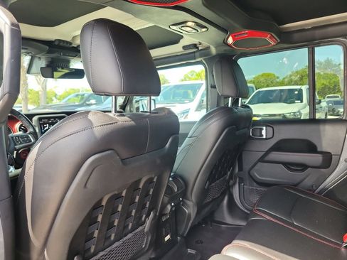 Used 2021 Jeep Wrangler Unlimited Rubicon AWD/4WD image 26