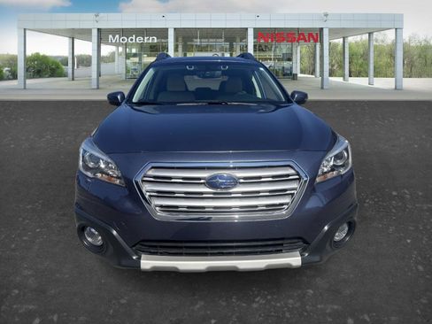 Used 2017 Subaru Outback 3.6R Limited AWD/4WD image 8