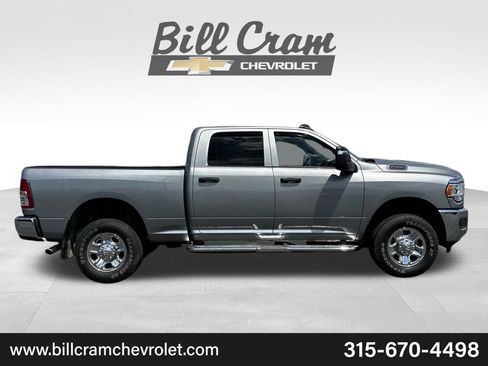 Used 2024 RAM 2500 Tradesman w/ Chrome Appearance Group AWD/4WD image 27