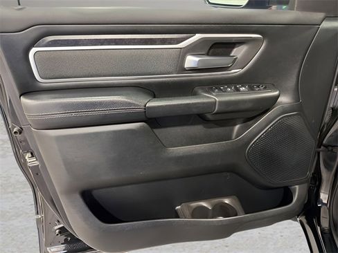 Used 2021 RAM 1500 Big Horn image 9