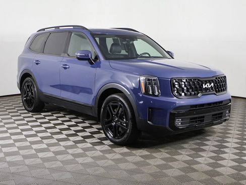 Used 2024 Kia Telluride SX X-Line AWD/4WD image 2