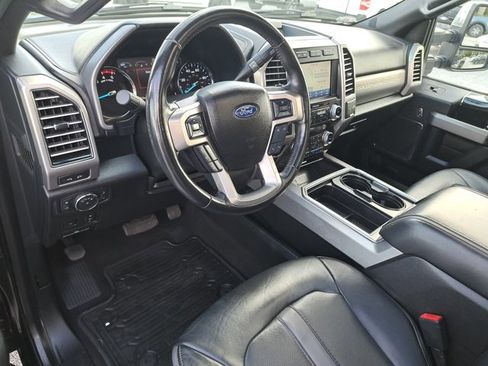 Certified 2021 Ford F450 Platinum w/ FX4 Off-Road Package image 16