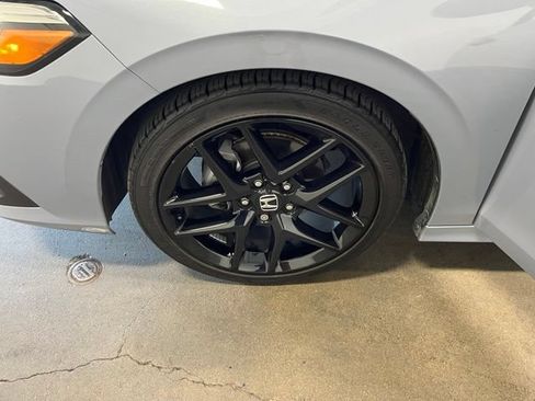 Used 2024 Honda Civic Sport image 30