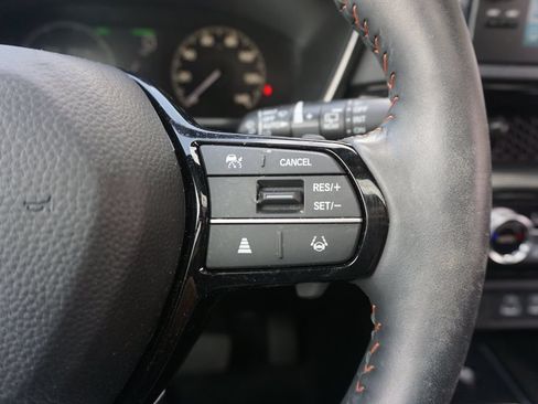 Used 2024 Honda CR-V Sport Touring image 9
