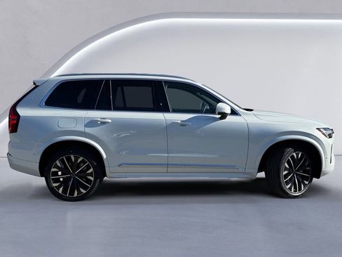 New 2026 Volvo XC90 B6 Plus w/ Protection Package Premier image 3