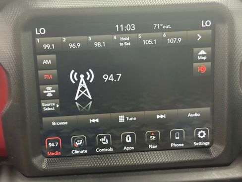 Used 2021 Jeep Wrangler Unlimited Rubicon AWD/4WD image 24