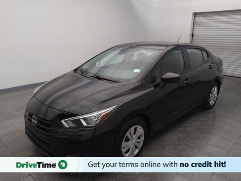 Used 2024 Nissan Versa S w/ Trunk Package FWD image 1