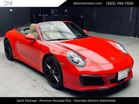 Used 2018 Porsche 911 Carrera 4S AWD/4WD image 10