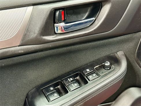 Used 2018 Subaru Legacy 2.5i Premium image 14