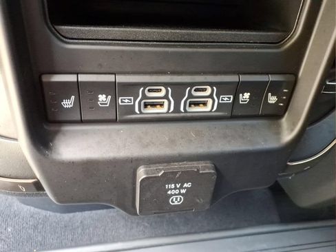 Used 2021 RAM 1500 Limited AWD/4WD image 21