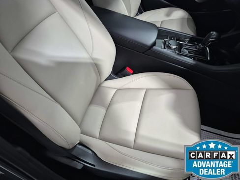 Used 2022 MAZDA MAZDA3 s FWD image 27