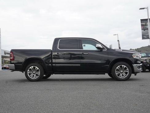 Used 2022 RAM 1500 Limited image 3