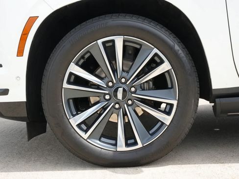 Used 2025 Cadillac Escalade Sport w/ Touring Package AWD/4WD image 23