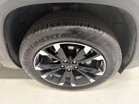 Certified 2025 Chevrolet Equinox RS w/ Safety and Technology Package AWD/4WD image 14