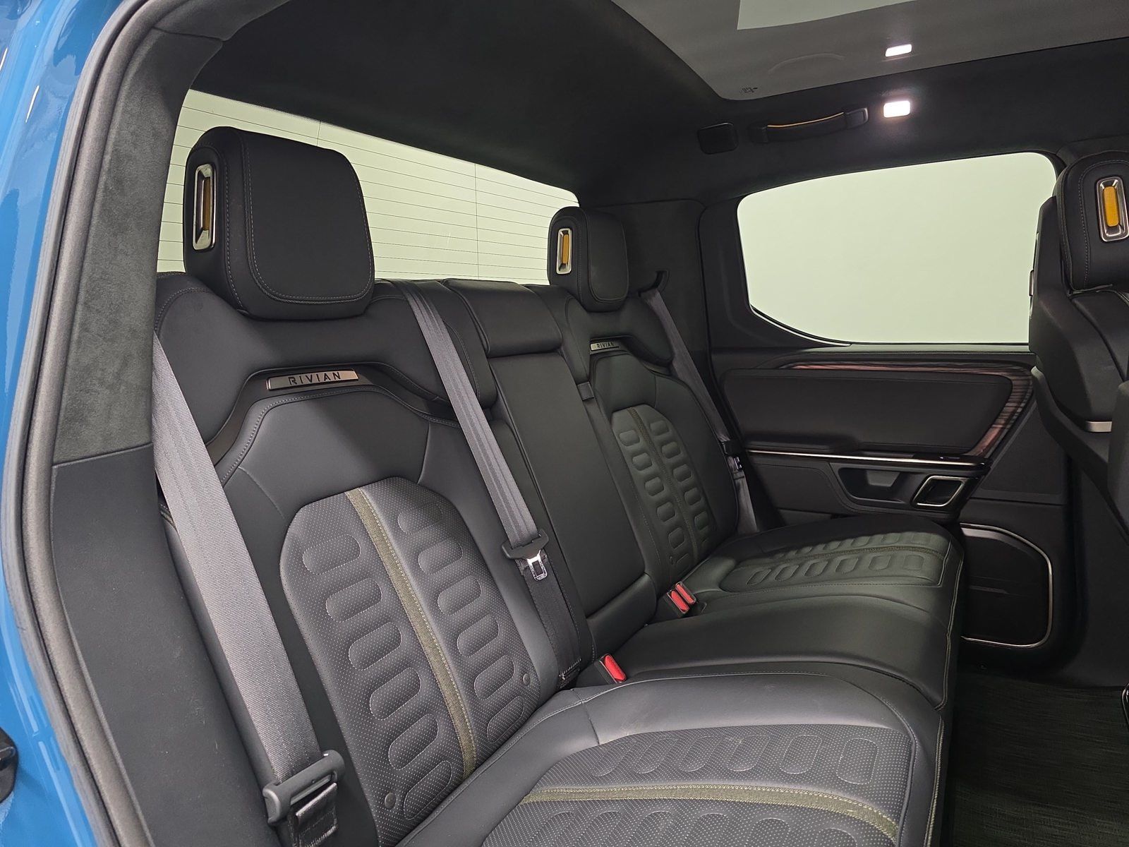 Used 2022 Rivian R1T Launch Edition AWD/4WD image 22