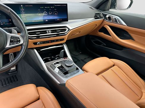 Used 2024 BMW 430i Convertible w/ M Sport Package RWD image 23
