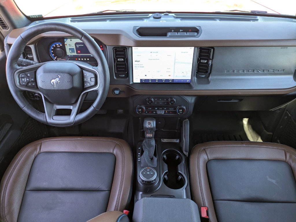 Used 2024 Ford Bronco Outer Banks AWD/4WD image 15