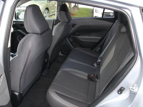 Used 2025 Subaru Crosstrek 2.5i Premium AWD/4WD image 32