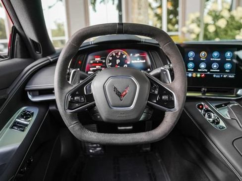 Used 2021 Chevrolet Corvette Stingray Coupe w/ Z51 Performance Package RWD image 29
