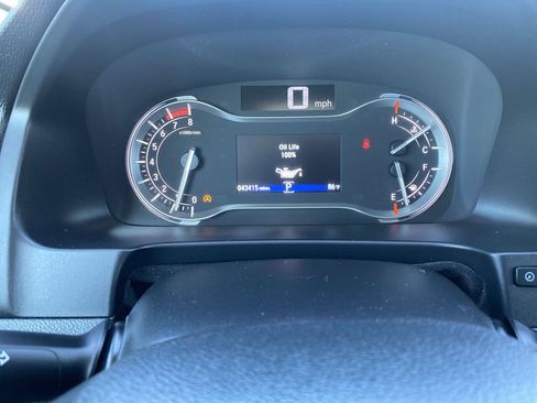 Used 2023 Honda Ridgeline Sport image 12