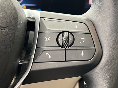 Certified 2025 BMW X1 xDrive28i image 17