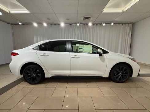 New 2026 Toyota Corolla SE FWD image 6