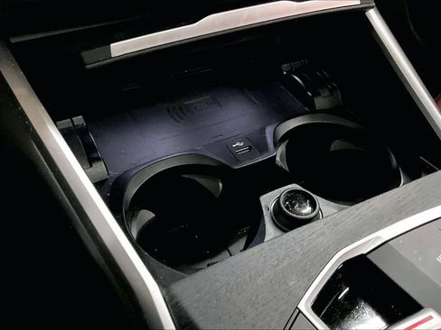 Used 2025 BMW 330i Sedan w/ Convenience Package image 37