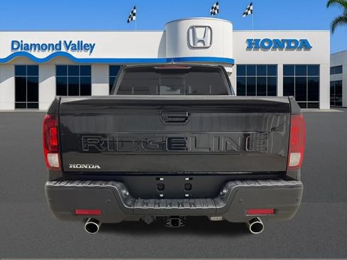 New 2026 Honda Ridgeline Black Edition image 4