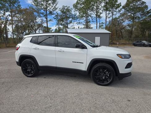 New 2026 Jeep Compass Latitude AWD/4WD image 2