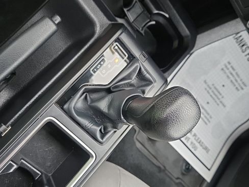 Used 2022 Toyota Tacoma SR image 29