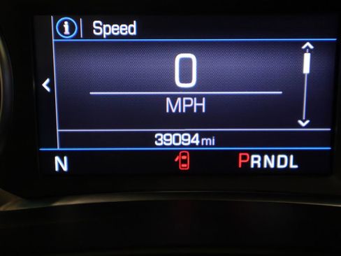 Used 2023 Chevrolet Equinox LT w/ Driver Convenience Package image 37