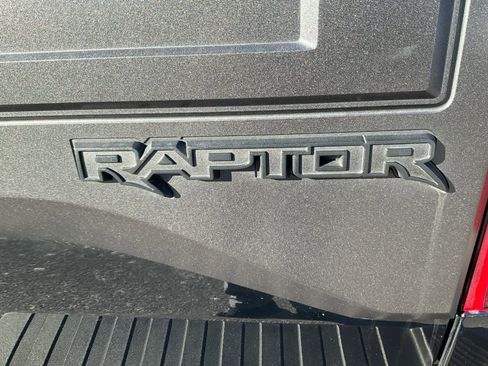 Used 2018 Ford F150 Raptor w/ Equipment Group 802A Luxury image 13
