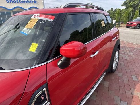 Used 2021 MINI Cooper Countryman S FWD image 5