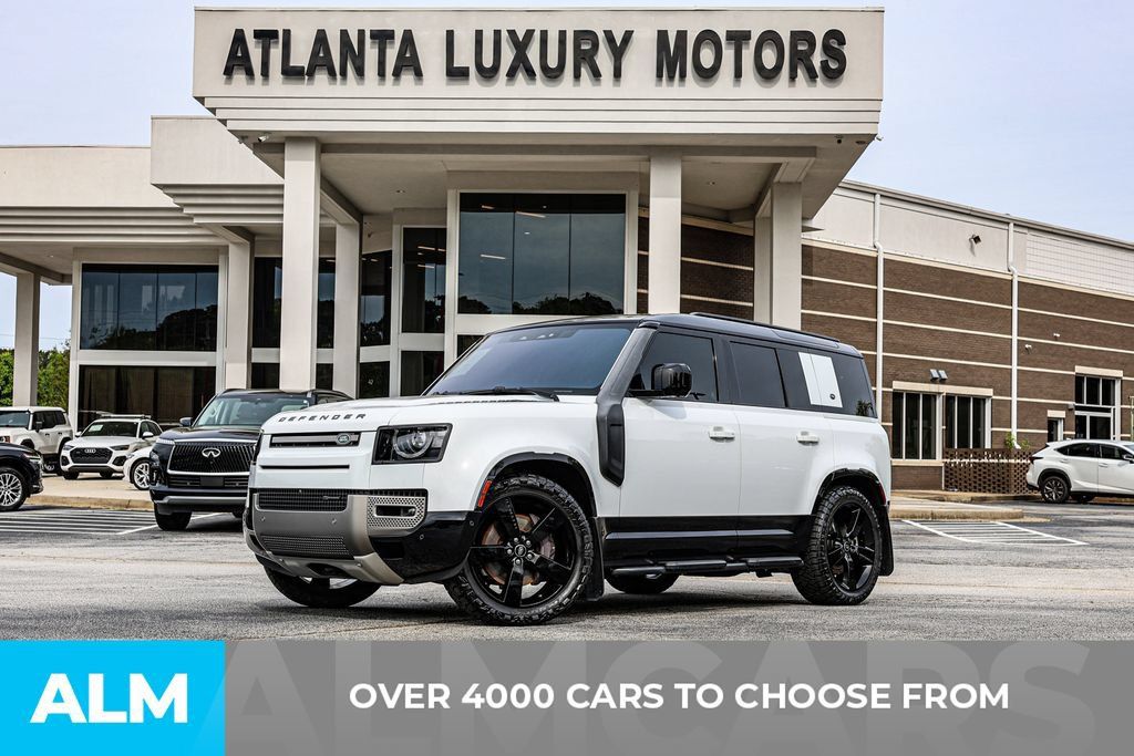 Used 2022 Land Rover Defender 110 X-Dynamic SE AWD/4WD image 2