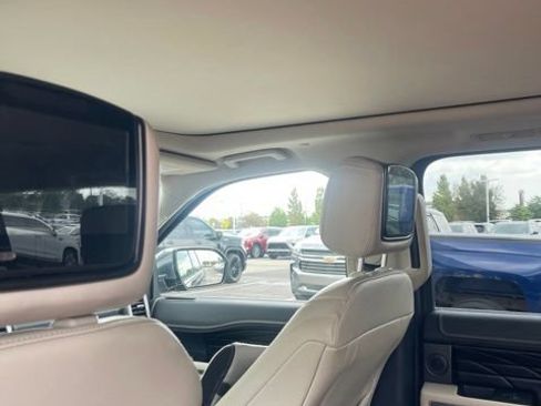 Used 2018 Ford Expedition Max Platinum AWD/4WD image 15