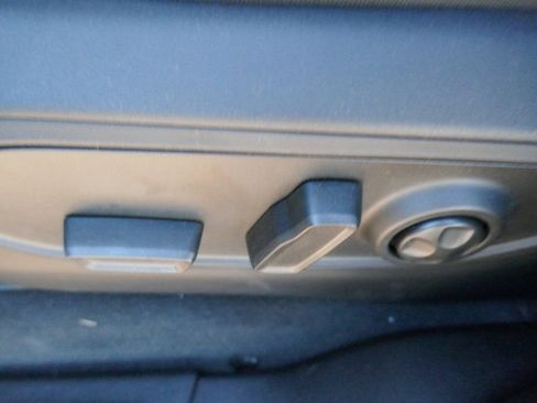 New 2025 Jeep Grand Cherokee L Altitude image 14