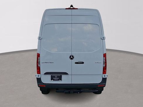 Used 2026 Mercedes-Benz Sprinter 2500 image 5