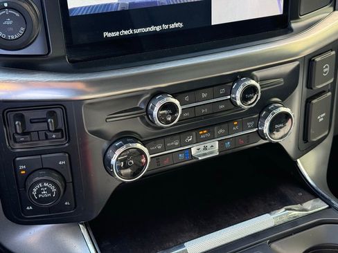 Used 2022 Ford F150 Lariat w/ Max Trailer Tow Package AWD/4WD image 16