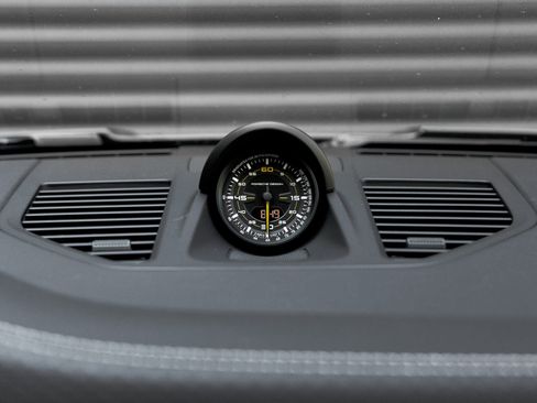 Certified 2026 Porsche 911 GT3 RWD image 28