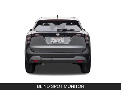 Certified 2026 Nissan Kicks SV FWD image 9