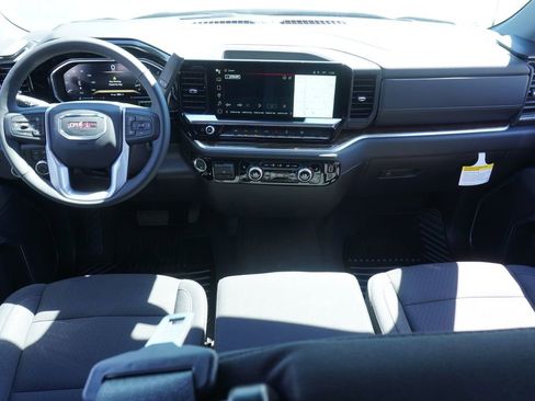New 2026 GMC Sierra 1500 SLE w/ Preferred Package AWD/4WD image 12