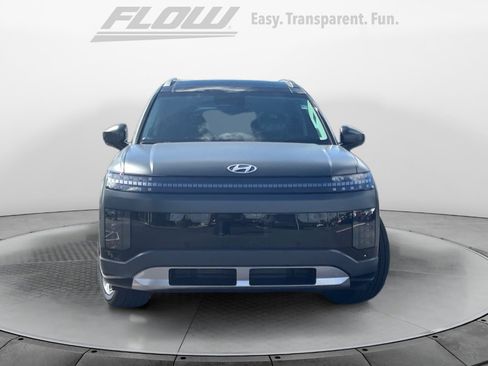 New 2026 Hyundai Ioniq 9 Limited image 2