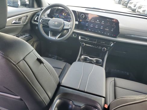 New 2026 Chevrolet Traverse LT w/ Midnight/Sport Edition image 11