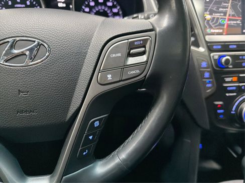 Used 2019 Hyundai Santa Fe XL image 28