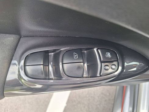 Used 2013 Nissan Juke NISMO AWD/4WD image 20