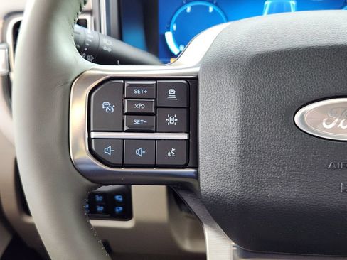 New 2026 Ford F350 Platinum w/ Platinum Plus Package AWD/4WD image 18