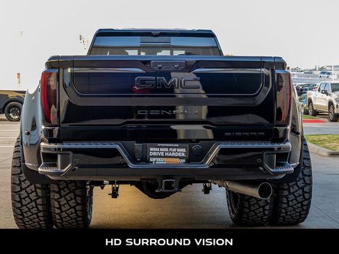 Used 2026 GMC Sierra 3500 Denali Ultimate image 8