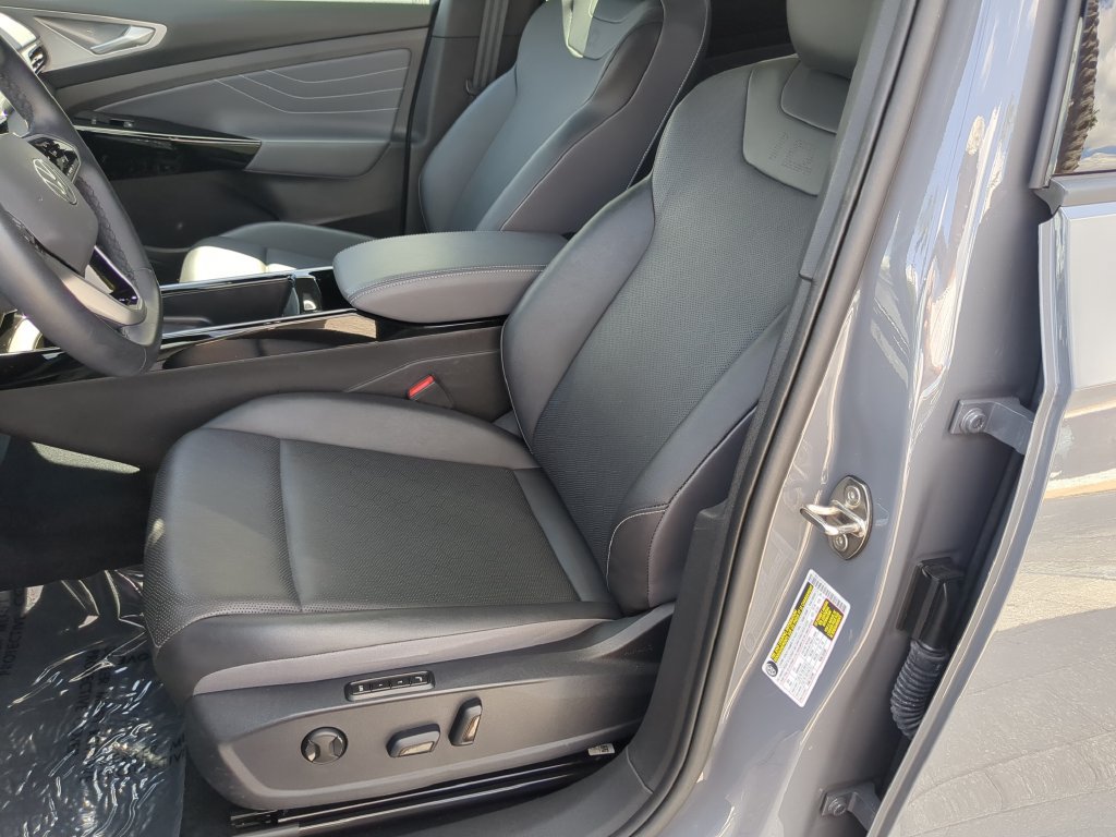Certified 2023 Volkswagen ID.4 S RWD image 20