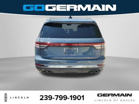 New 2026 Lincoln Aviator 2WD image 9