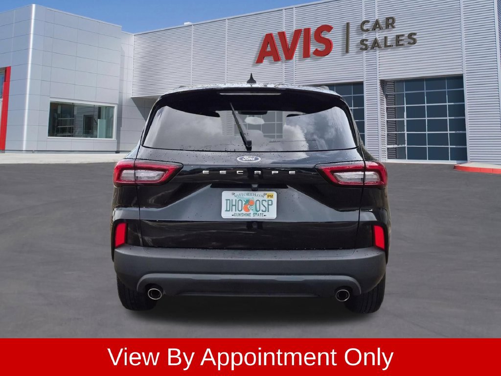 Used 2025 Ford Escape ST-Line FWD image 7